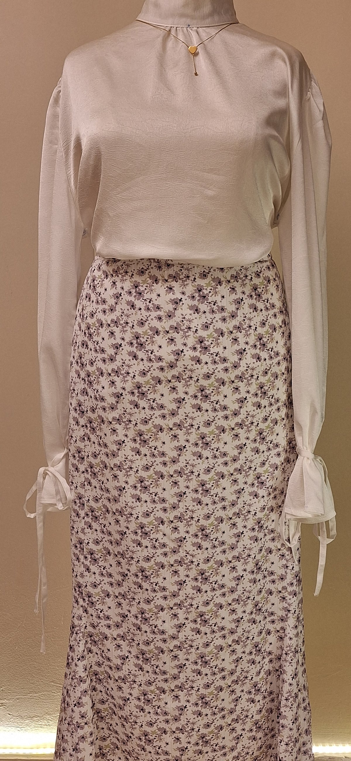 Printed flowers skirt