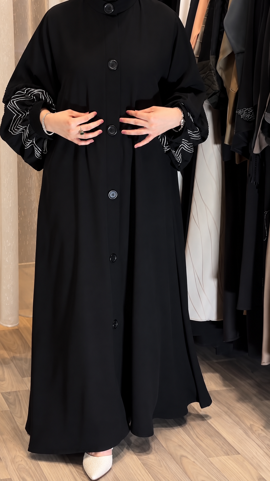 Layan Abaya