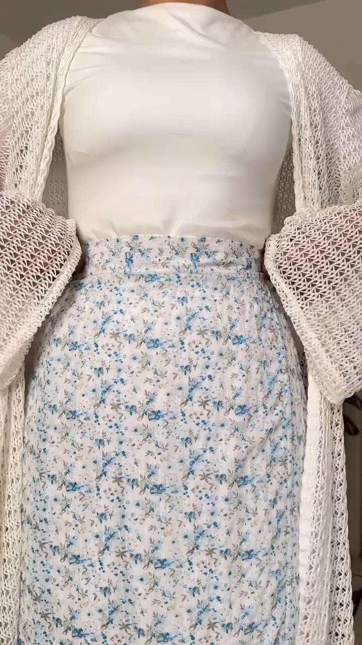 Printed flowers skirt